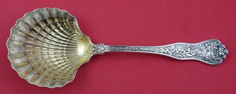 Berry Spoon light GW  clam shell  8 3/4
